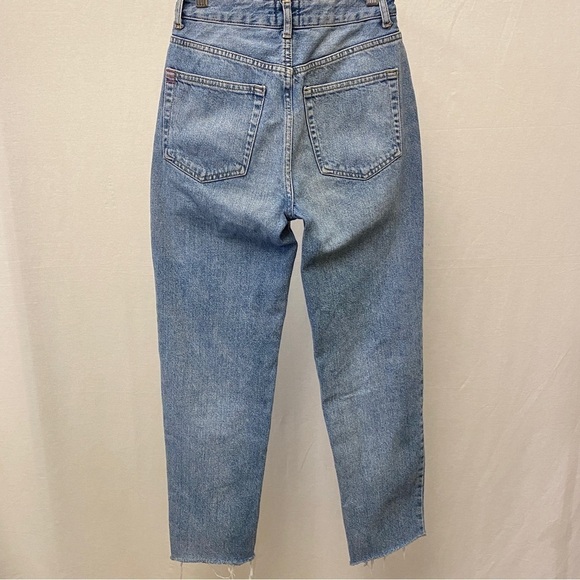 BDG 25 (0 US) Mom Jeans Urban Outfitters High Rise Frayed Hems Women’s - Picture 12 of 13